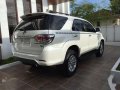 Toyota Fortuner 2014 V 2.5 Diesel Automatic-4