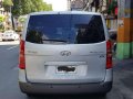 2009 Hyundai starex -automatic transmission -diesel-2