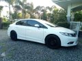 Honda Civic 2013 model Manual transmission-3