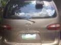 SELLING HYUNDAI Starex Van 2008-6