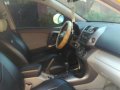 Toyota Rav4 2006 In pristine condition-5