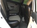 Selling LOW Hyundai Accent Diesel 2010-9