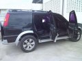 Ford Everest 2006 AT Black two tone-1