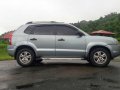 SELLING Hyundai Tucson diesel 2006-6