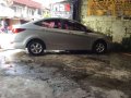 SELLING HYUNDAI Accent 2011-3