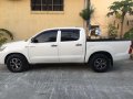 Toyota Hilux 2011 Manual Diesel FOR SALE-10