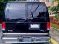 2003 Ford E150 Chateau Looks fresh in and out-2
