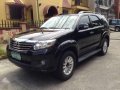 SELLING Toyota Fortuner g 2012-0