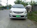 Toyota Innova G 2011 Automatic diesel top of d line-7