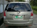 2010 Toyota Innova G  top of the line-1