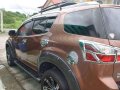 Isuzu Mu-X 2015 for sale-1