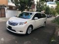 TOYOTA Sienna Top of the Line-6