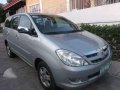 SELLING TOYOTA Innova G 2006 model-1