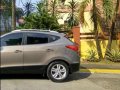 Hyundai Tucson Crdi 4wd 2012 model Diesel-11