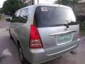 SELLING TOYOTA Innova G 2006 model-4