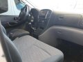 2017 Hyundai Starex Good Condition Cash, bank financing-3