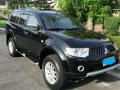 2011 Mitsubishi Montero gls automatic all power-0