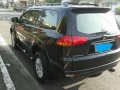 2011 Mitsubishi Montero gls automatic all power-6
