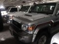 Toyota Land Cruiser 76 v8 LX10 special-0