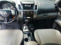2010 Mitsubishi Montero Gls SE Top of the line 4x4 a/t-3