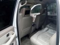 Chevrolet Suburban 2001 Automatic Gasoline P600,000-3