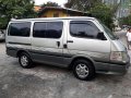 Toyota Hiace Grandia GL 1998model for sale -0