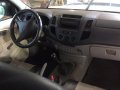 Toyota Hilux 2005 Diesel Manual White-3