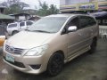TOYOT AInnova diesel g matic 2005mdl sale 445k-0