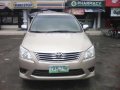 TOYOT AInnova diesel g matic 2005mdl sale 445k-8