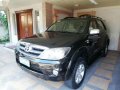 Toyota Fortuner uner gas 2006 automatic-10