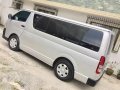 2013 Toyota Hiace Commuter 2.5 Diesel MT-9