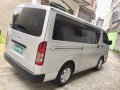 2013 Toyota Hiace Commuter 2.5 Diesel MT-7