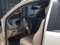 Toyota Fortuner 2012 AT G FOR SALE-3