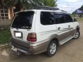 Toyota Revo Sport Runner Manual Diesel 2004-1