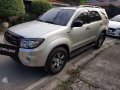 2009 Model Toyota Fortuner G Automatic Transmission-8