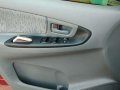 2011 Toyota Innova e diesel manual-10