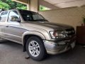 2003 TOYOTA Hilux XS For Sale 370k-7