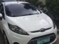 2010 Ford Fiesta 1st owned 1.6liter automatic-4