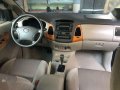 TOYOTA Innova G 2011 diesel matic -4