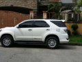 2014 TOYOTA FORTUNER V Top of the line 4x2-2
