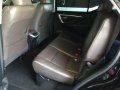 2017 Toyota Fortuner 2.4 V 4x2 Diesel Black Automatic-2