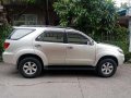 Toyota Fortuner G 2.7 gas Well maintained 2006-2