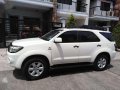 TOYOTA Fortuner 2010 Diesel automatic excellent condition-4