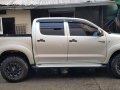 Toyota Hilux 2011 P598,000 for sale-2