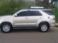 Almost brand new Toyota Fortuner Diesel 2012-8