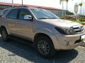 Almost brand new Toyota Fortuner Gasoline 2006-5