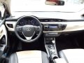 2016 Toyota Corolla Altis 1.6G 7 speed CVT Automatic-3