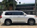 2009 Toyota Land Cruiser LC 200 VXR (Full Options) Gas Dubai-9