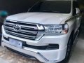 Toyota Land Cruiser LC200 VX DUBAI V8 AT 2017 -2