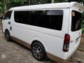 2015 Toyota Hiace Grandia GL AT FOR SALE-3